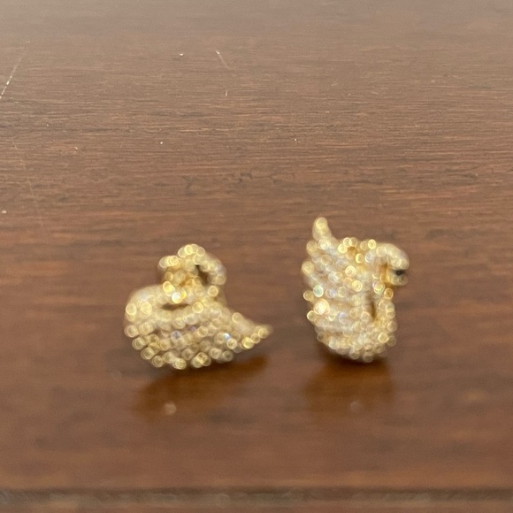 banana republic Gold and crystal swan Earrings - Picture 3 of 4